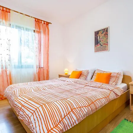 Vrv House * Vinkuran