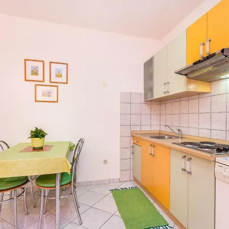Vrv House Apartment *
